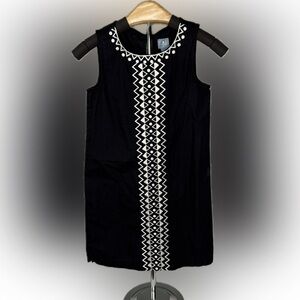 Baby Gap 5 years black with white embroidery dress